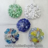 Sỏi thủy tinh đá màu trang trí hồ cá